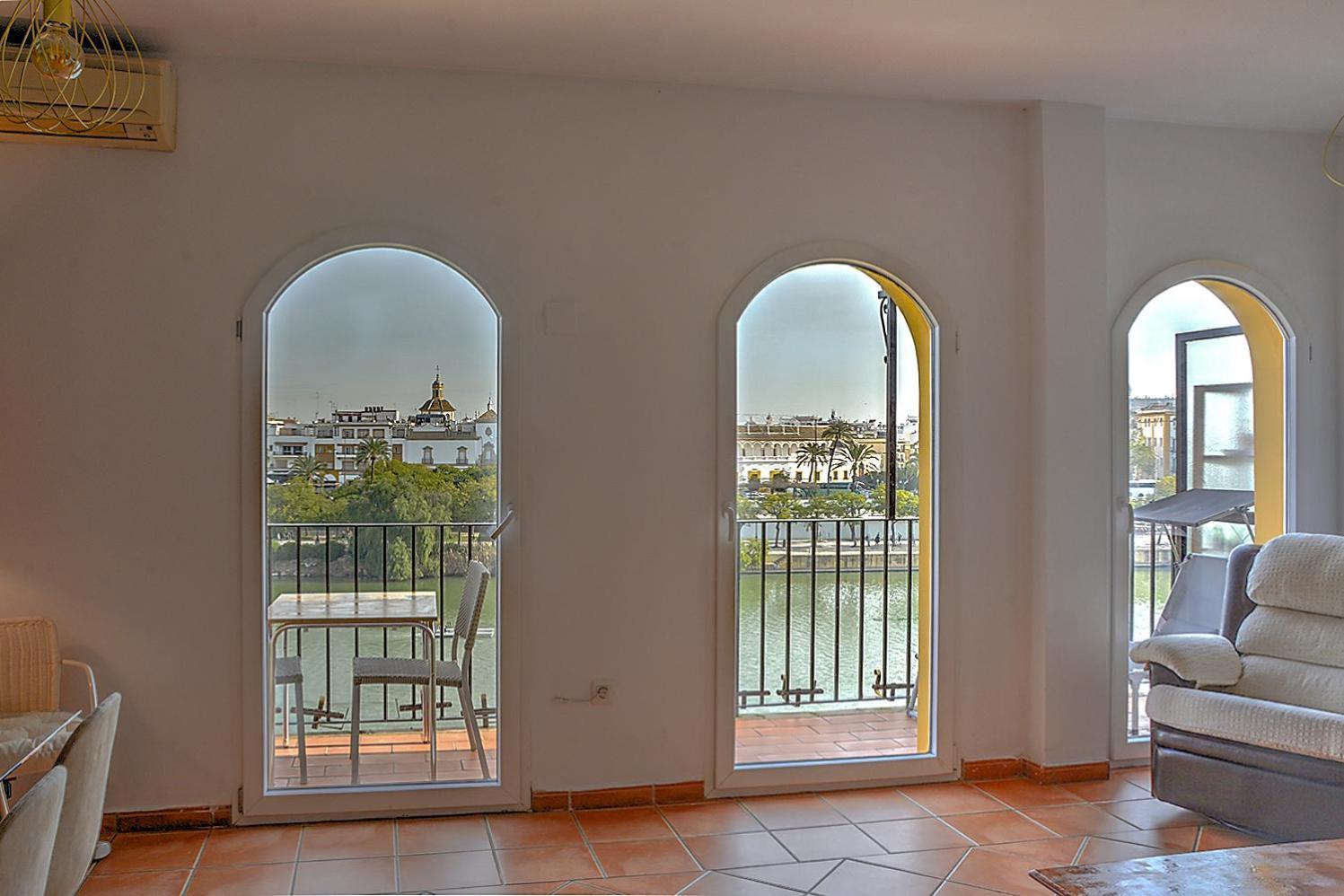 Special Place In Triana Séville